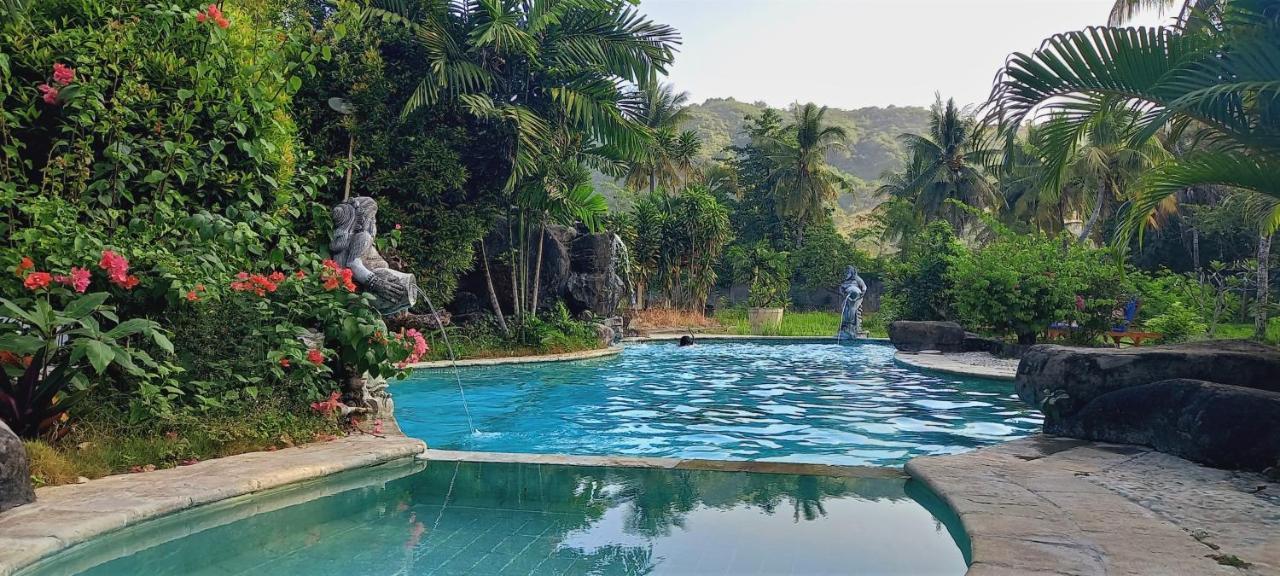 Matahari Inn Kuta  エクステリア 写真